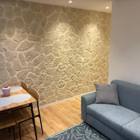 1 Bedroom - Heart Of Old