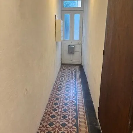 1 Bedroom - Heart Of Old Antibes